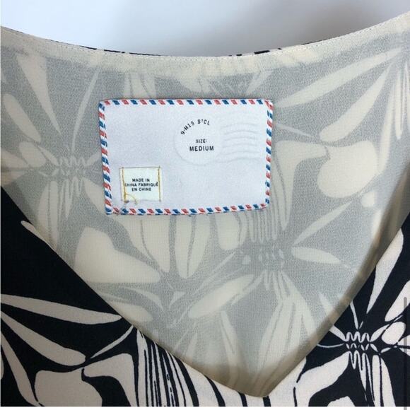 Anthropologie postage stamp dragonfly black and beige printed sonata dress - Picture 7 of 7